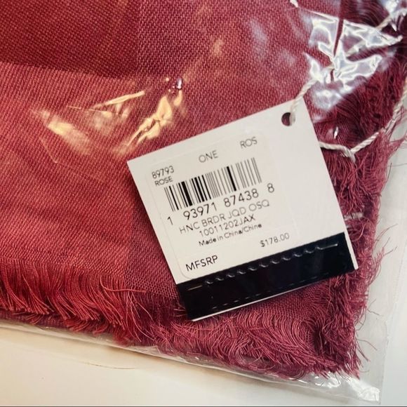 HORSE CARRIAGE PRINT BORDER OVERSIZED SQUARE SCARF - Picture 2 of 2